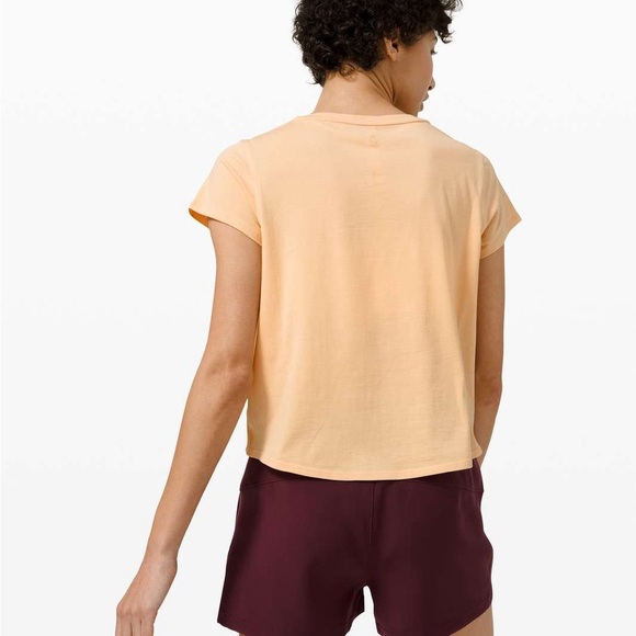 Lululemon Pleats and Thank You Short Sleeve in Ivory Peach
Size 6 - Picture 4 of 9